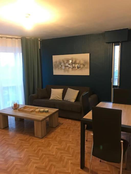 Apartment Secteur Hopital Universites Et Centre Sportif